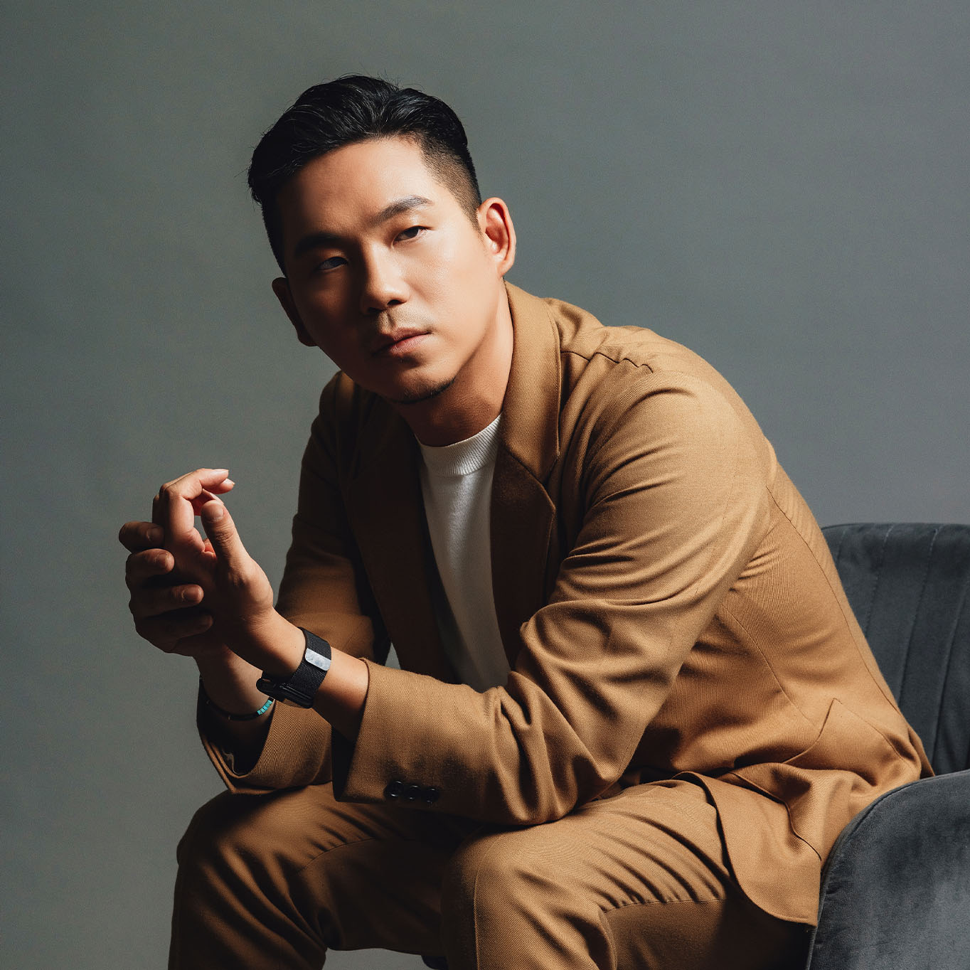 顏伯駿 / 三頁文設計創辦人暨藝術總監